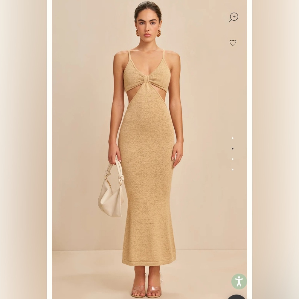 NWT cut out sexy maxi dress for any occasion SMALL like Cult Gaia